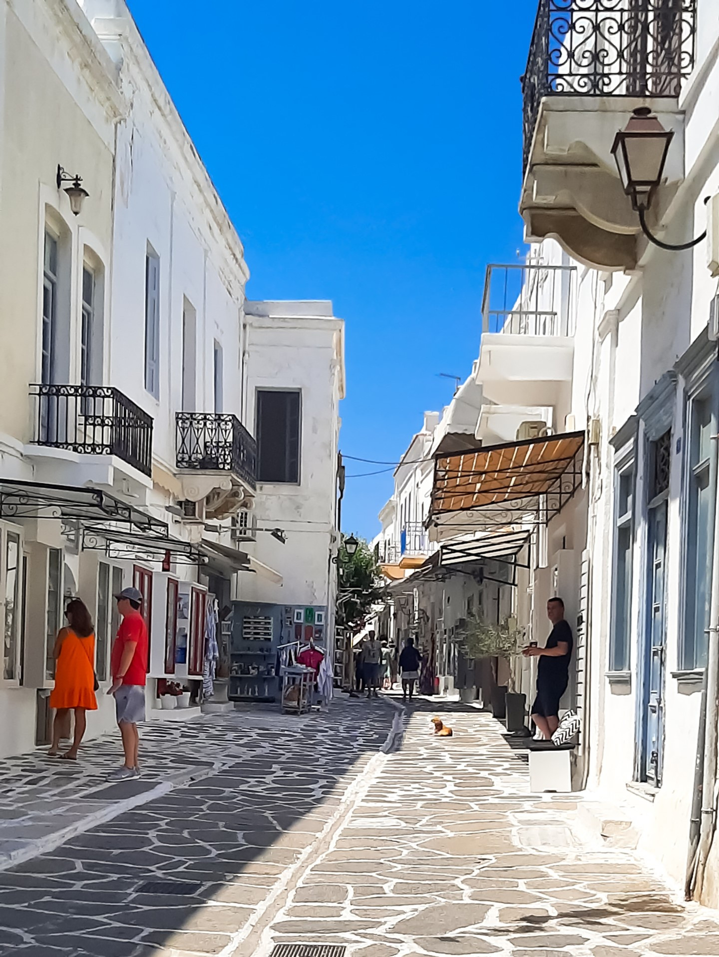 Paros